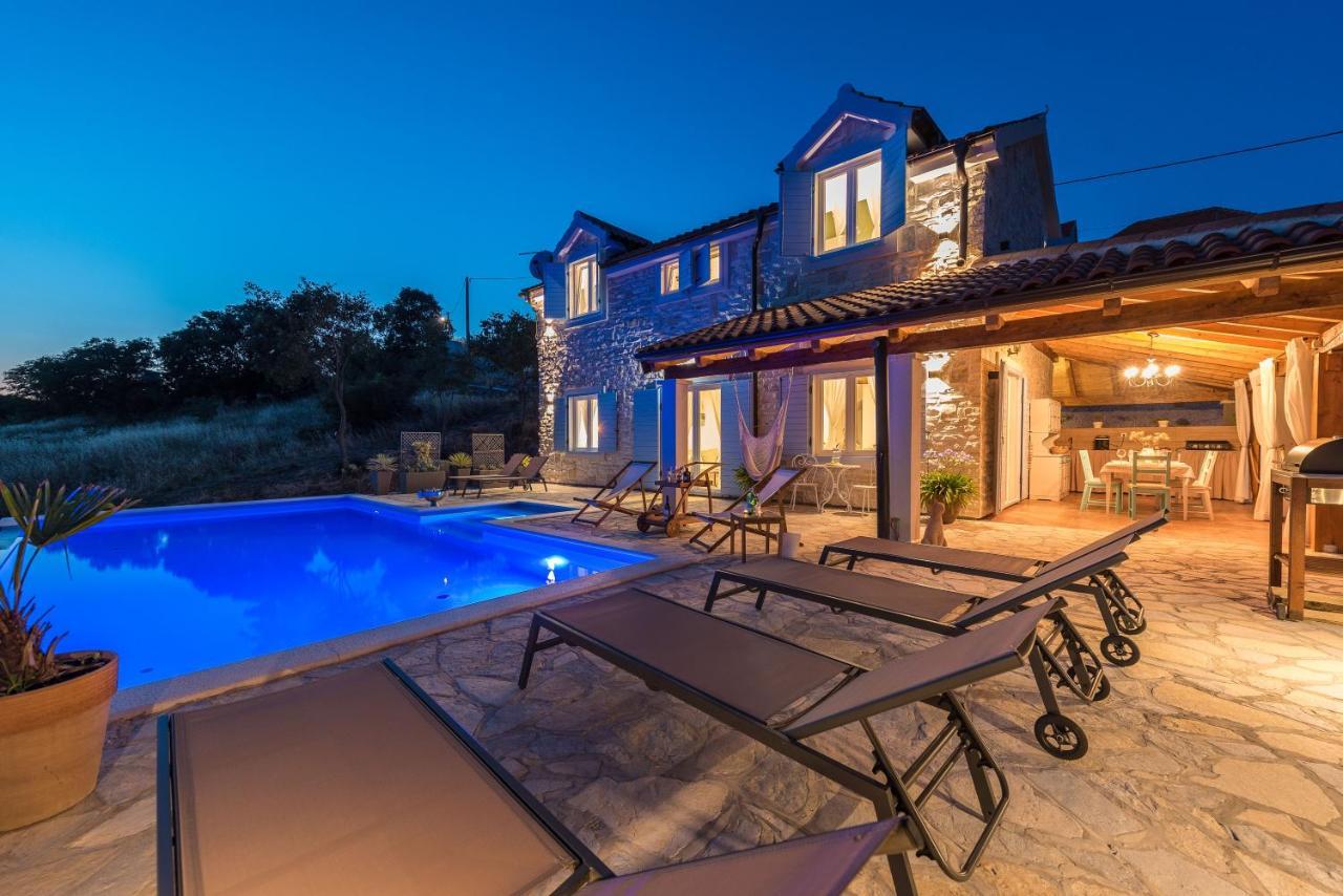 Brand New Villa Cara D Oro, Vrana Vrana  ภายนอก รูปภาพ