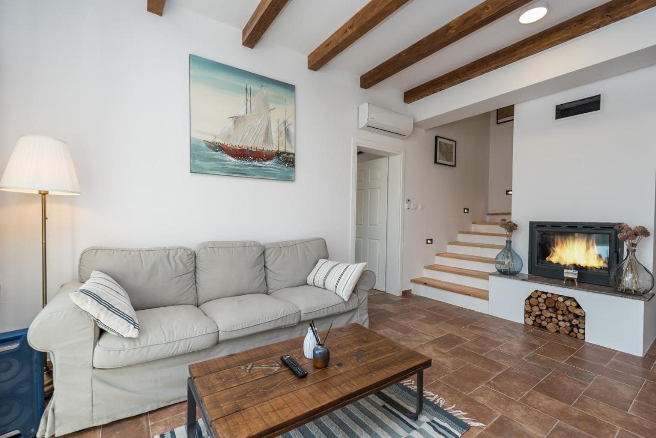 Brand New Villa Cara D Oro, Vrana Vrana  ภายนอก รูปภาพ