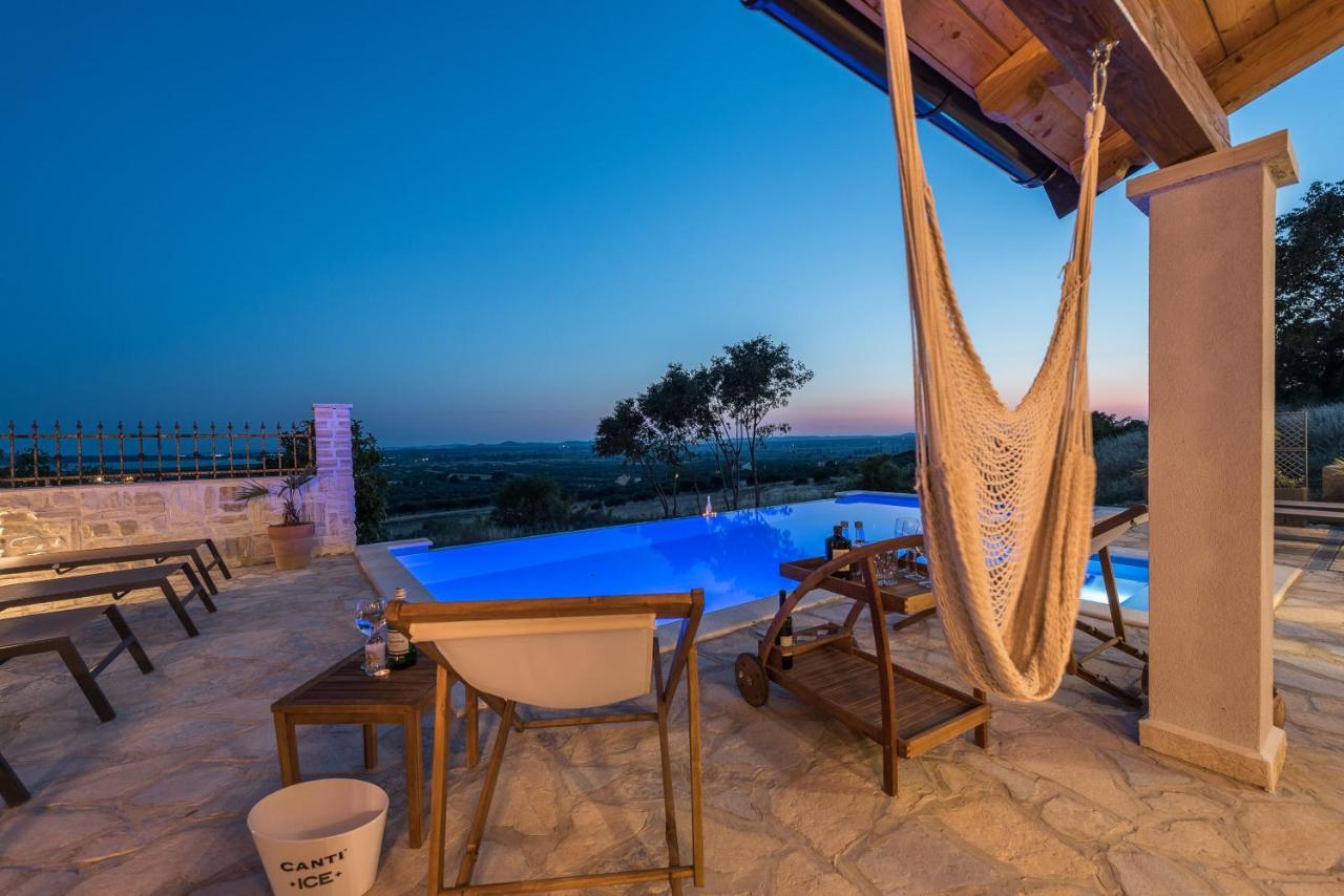 Brand New Villa Cara D Oro, Vrana Vrana  ภายนอก รูปภาพ